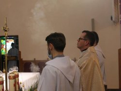 Bóg się rodzi, moc truchleje … radosne świętowanie (25.XII)