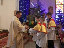 Bóg się rodzi, moc truchleje … radosne świętowanie (25.XII)